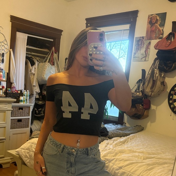 Brandy Melville Tops - BRANDY MELVILLE Black Off-Shoulder Crop Top with Graphic